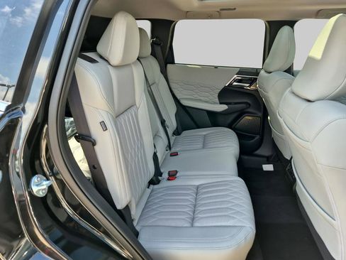 New 2025 Mitsubishi Outlander SEL AWD/4WD image 24