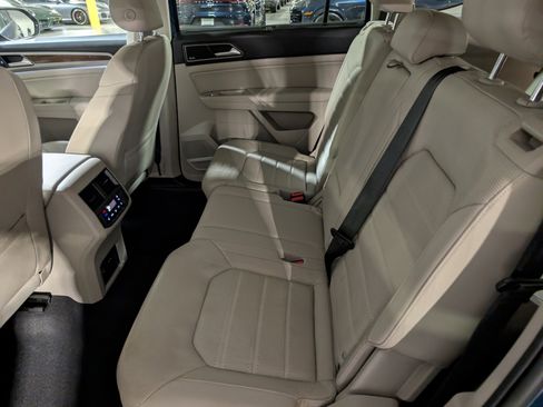 Used 2019 Volkswagen Atlas SEL Premium image 22