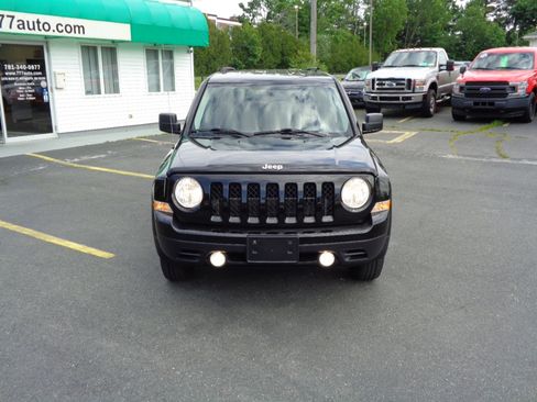 Used 2017 Jeep Patriot Sport image 10
