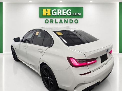 Used 2022 BMW 330e w/ M Sport Package RWD image 2
