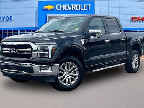 Used 2024 Ford F150 Lariat w/ FX4 Off-Road Package AWD/4WD image 3