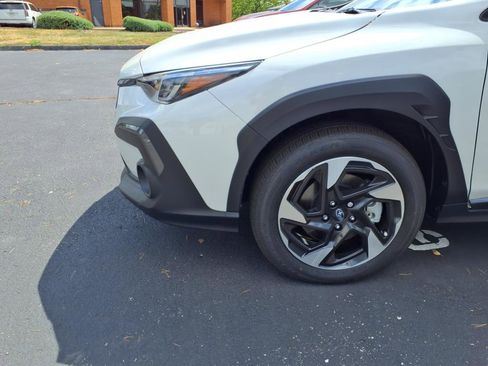 New 2025 Subaru Crosstrek 2.5i Limited w/ Crosstrek Mirror Package image 16
