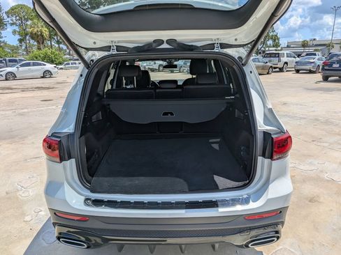Used 2023 Mercedes-Benz GLB 250 image 12