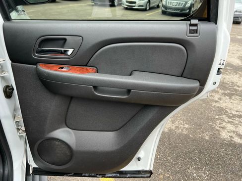 Used 2012 Chevrolet Tahoe LT image 22