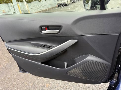 Used 2020 Toyota Corolla SE image 20