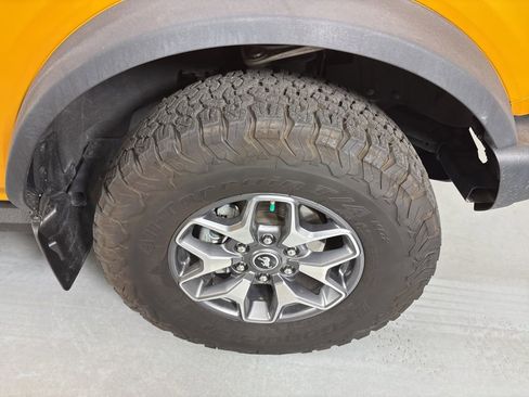 Used 2022 Ford Bronco Badlands AWD/4WD image 11