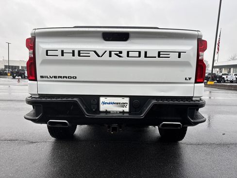 Used 2020 Chevrolet Silverado 1500 LT Trail Boss image 9