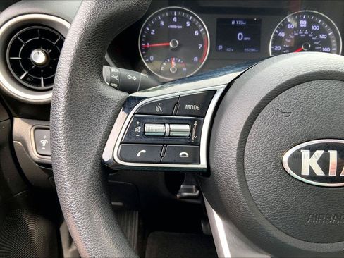 Used 2021 Kia Forte LXS FWD image 15