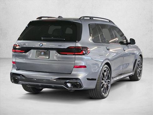 New 2026 BMW X7 xDrive40i w/ M Sport Package image 5