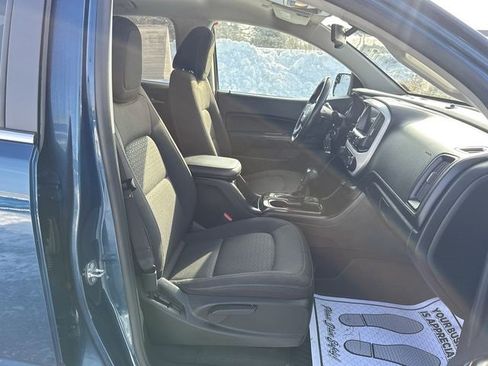 Certified 2020 GMC Canyon SLE w/ SLE Convenience Package image 26