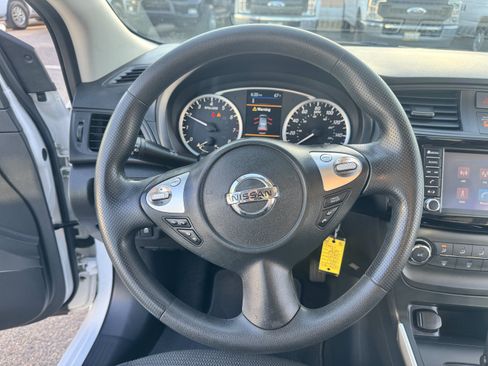 Used 2019 Nissan Sentra S w/ Appearance Package FWD image 16