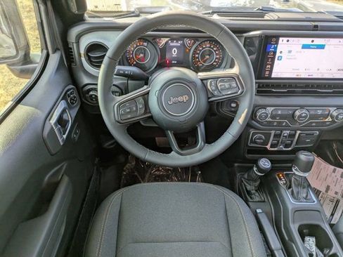 New 2026 Jeep Gladiator Sport AWD/4WD image 14