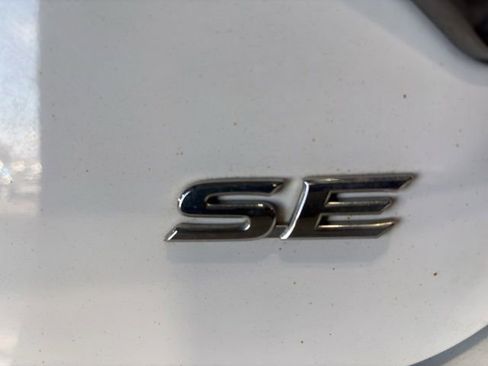 Used 2017 Toyota Camry SE FWD image 24