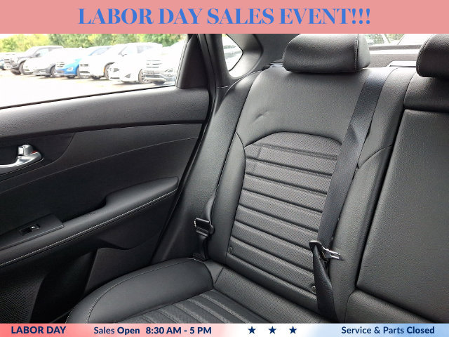 Used 2023 Kia Forte GT-Line w/ GT-Line Premium Package FWD image 18