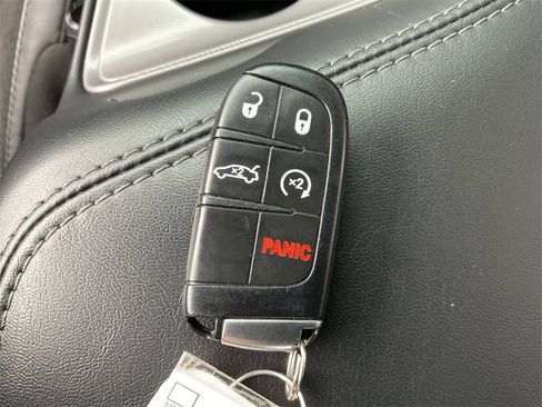 Certified 2023 Dodge Challenger R/T Scat Pack image 32