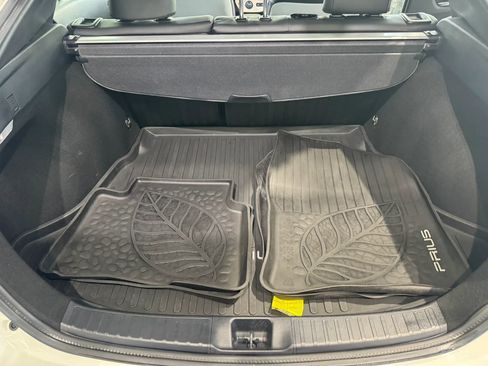 Used 2016 Toyota Prius Four Touring FWD image 25