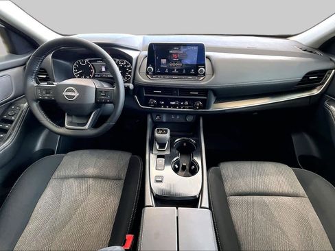 Used 2026 Nissan Rogue SV FWD image 15