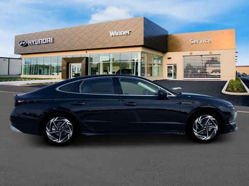 New 2026 Hyundai Sonata SEL image 9