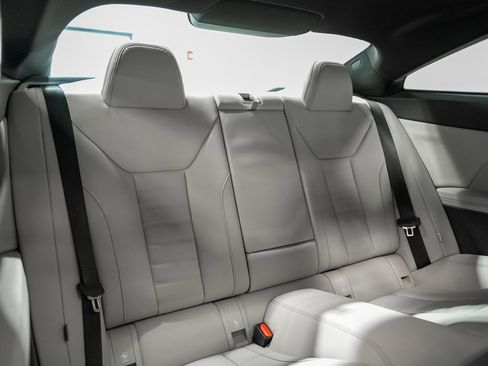 Used 2023 BMW 440i xDrive Coupe w/ Premium Package image 37