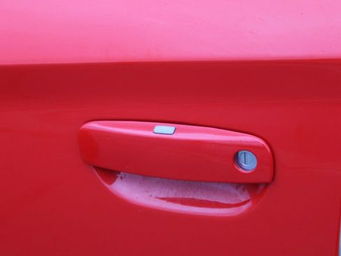 Used 2015 Dodge Charger SXT image 12