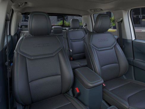 New 2025 Ford Maverick Lobo image 10