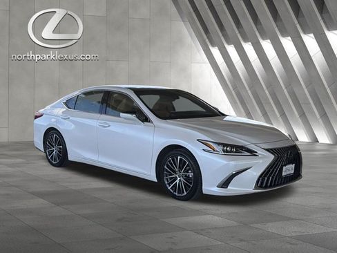 Certified 2023 Lexus ES 350 w/ Premium Package FWD image 5