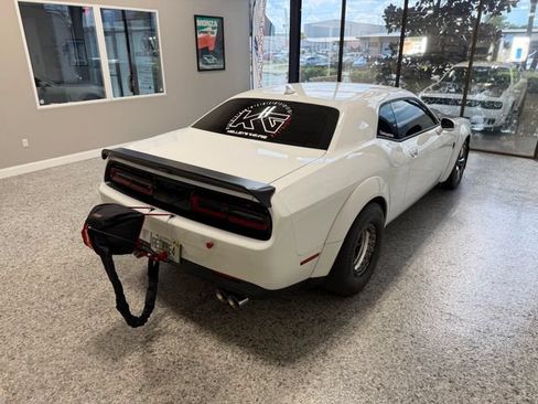 Used 2019 Dodge Challenger SRT Hellcat Redeye RWD image 10