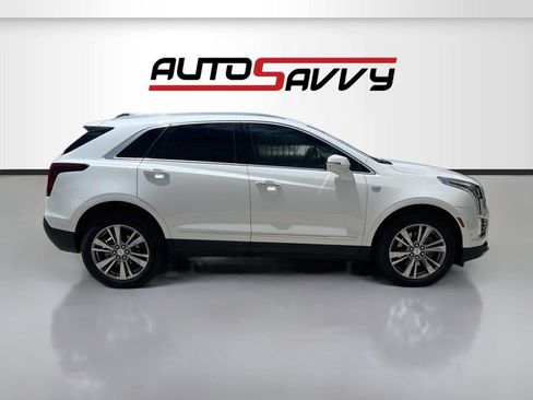 Used 2025 Cadillac XT5 Premium Luxury w/ Technology Package FWD image 8
