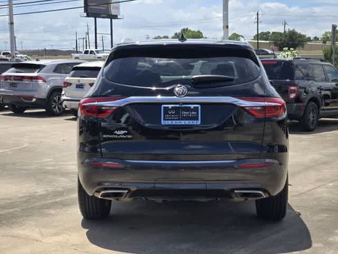 Used 2020 Buick Enclave Essence w/ Sound and Sites Package FWD image 5
