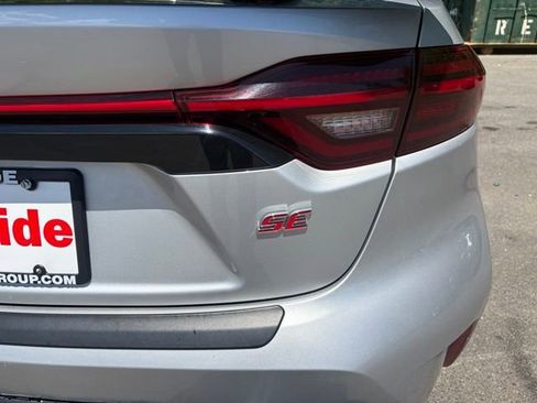 Used 2022 Toyota Corolla SE FWD image 35
