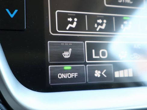 Used 2025 Subaru Outback Limited image 38