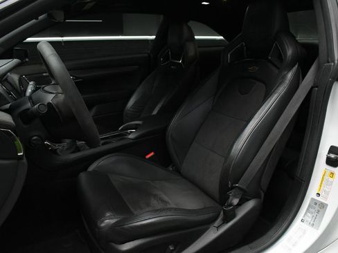 Used 2017 Cadillac ATS V w/ Carbon Black Package RWD image 28