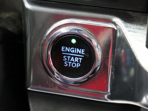 Used 2021 Ford F150 Lariat w/ Equipment Group 501A Mid AWD/4WD image 26