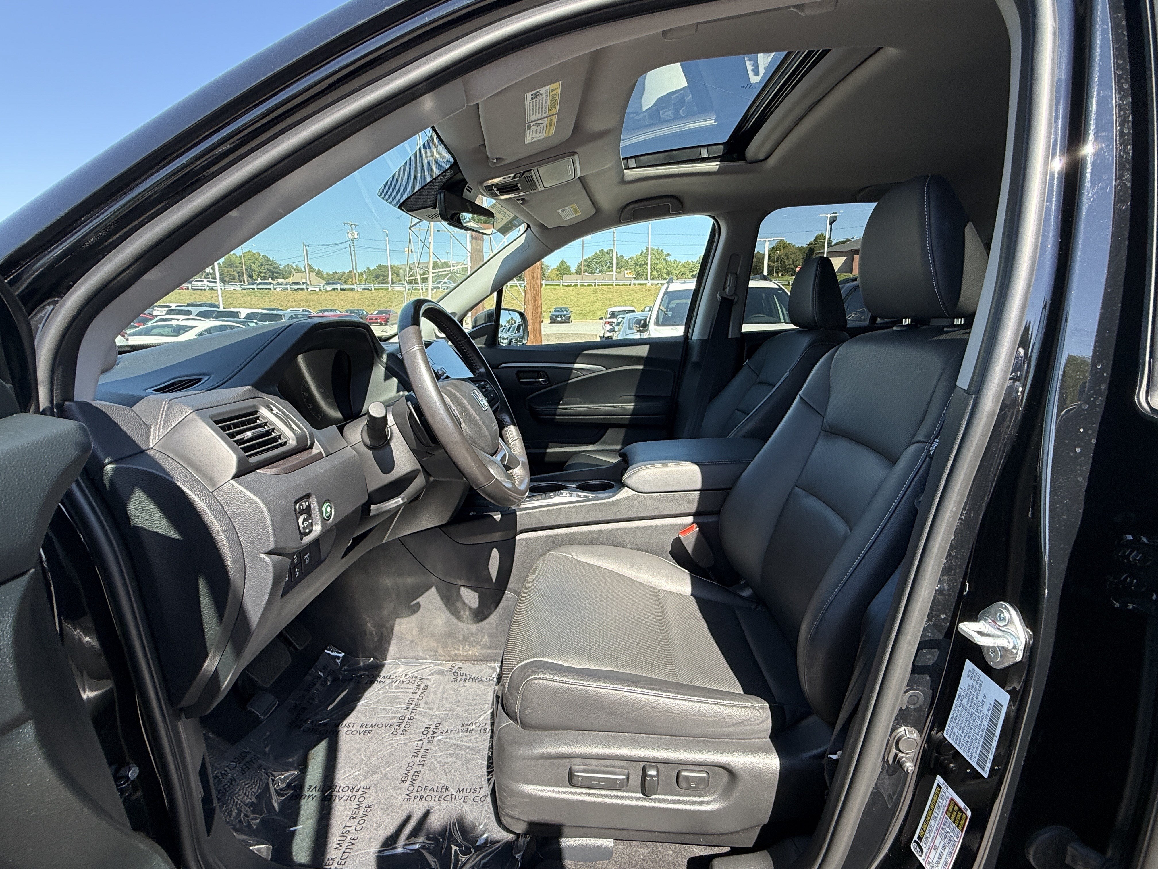 Certified 2025 Honda Ridgeline RTL image 19