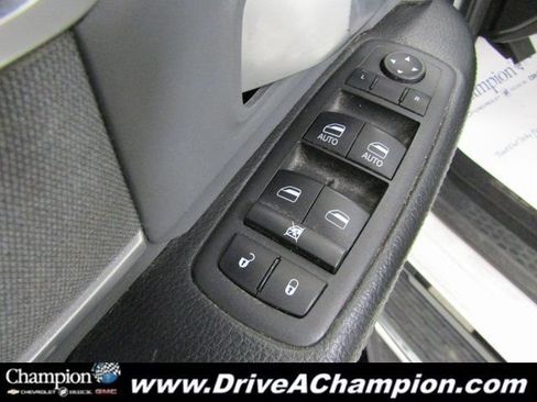 Used 2022 RAM 2500 Big Horn image 21