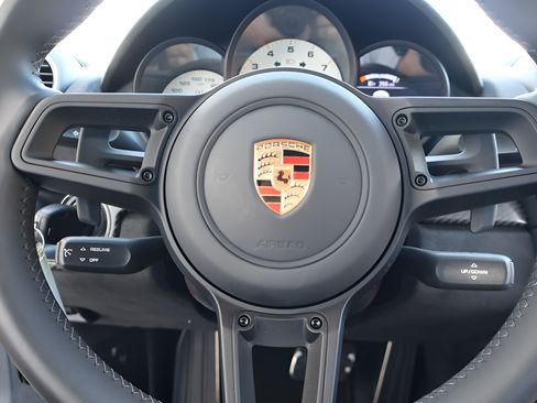 Used 2024 Porsche 718 Boxster Spyder RS RWD image 20