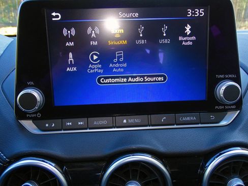 Used 2024 Nissan Sentra SV image 26