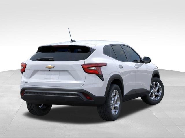 New 2026 Chevrolet Trax LS w/ LS Convenience Package FWD image 4