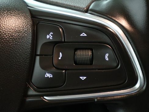 Used 2024 Buick Encore GX Sport Touring FWD image 28
