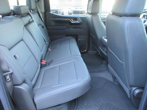 New 2026 Chevrolet Silverado 1500 LT Trail Boss w/ Convenience Package II AWD/4WD image 19