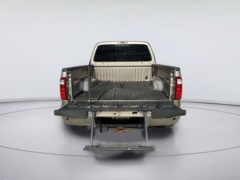 Used 2014 Ford F250 Lariat w/ Lariat Ultimate Package AWD/4WD image 25