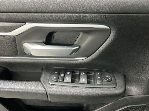 Used 2020 RAM 1500 Big Horn AWD/4WD image 11
