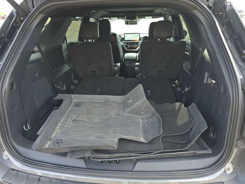 Used 2025 Ford Explorer ST AWD/4WD image 15