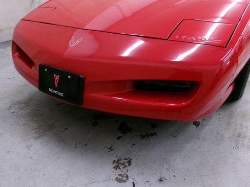 Used 1991 Pontiac Firebird Convertible image 15