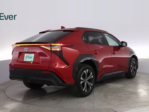 Used 2024 Toyota bZ4X XLE image 12