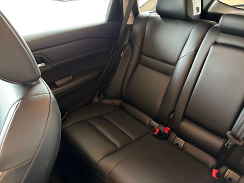 Used 2026 Nissan Rogue SL FWD image 41