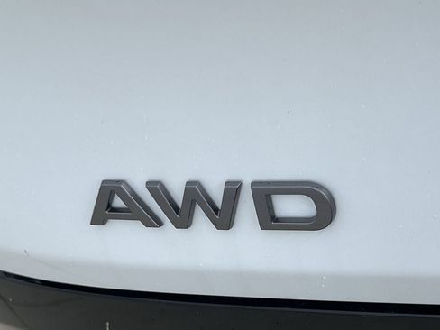 New 2026 Nissan Murano Platinum w/ Cargo Package AWD/4WD image 8
