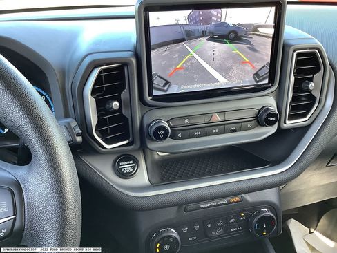 Used 2022 Ford Bronco Sport Big Bend image 8
