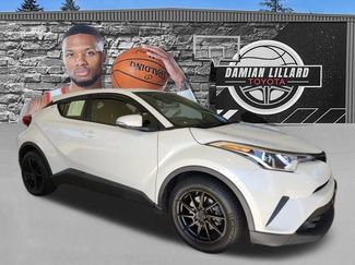 Used 2019 Toyota C-HR LE image 1