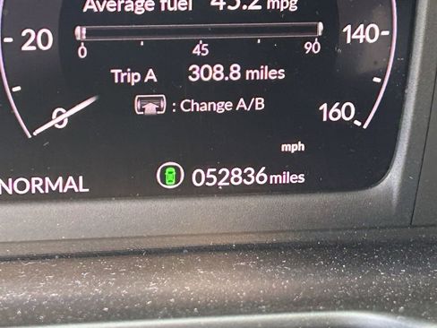 Used 2024 Honda Accord Sport image 11